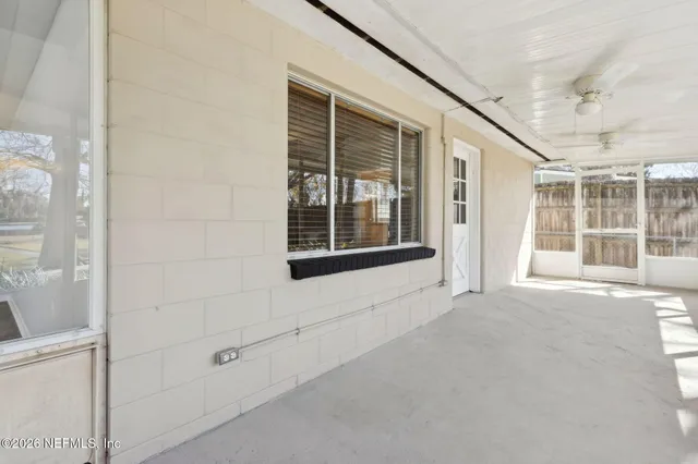 $575,000 | 2574 Lake Shore Boulevard, Jacksonville, FL 32210