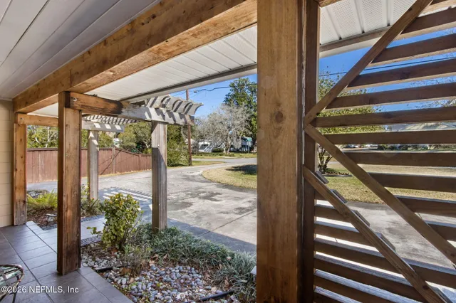 $575,000 | 2574 Lake Shore Boulevard, Jacksonville, FL 32210