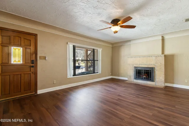 $575,000 | 2574 Lake Shore Boulevard, Jacksonville, FL 32210