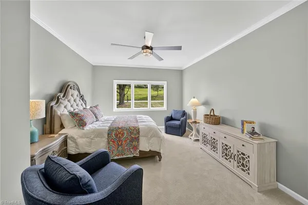 $760,000 | 233 Lakeview Place, Unit D2, Jefferson, NC 28640