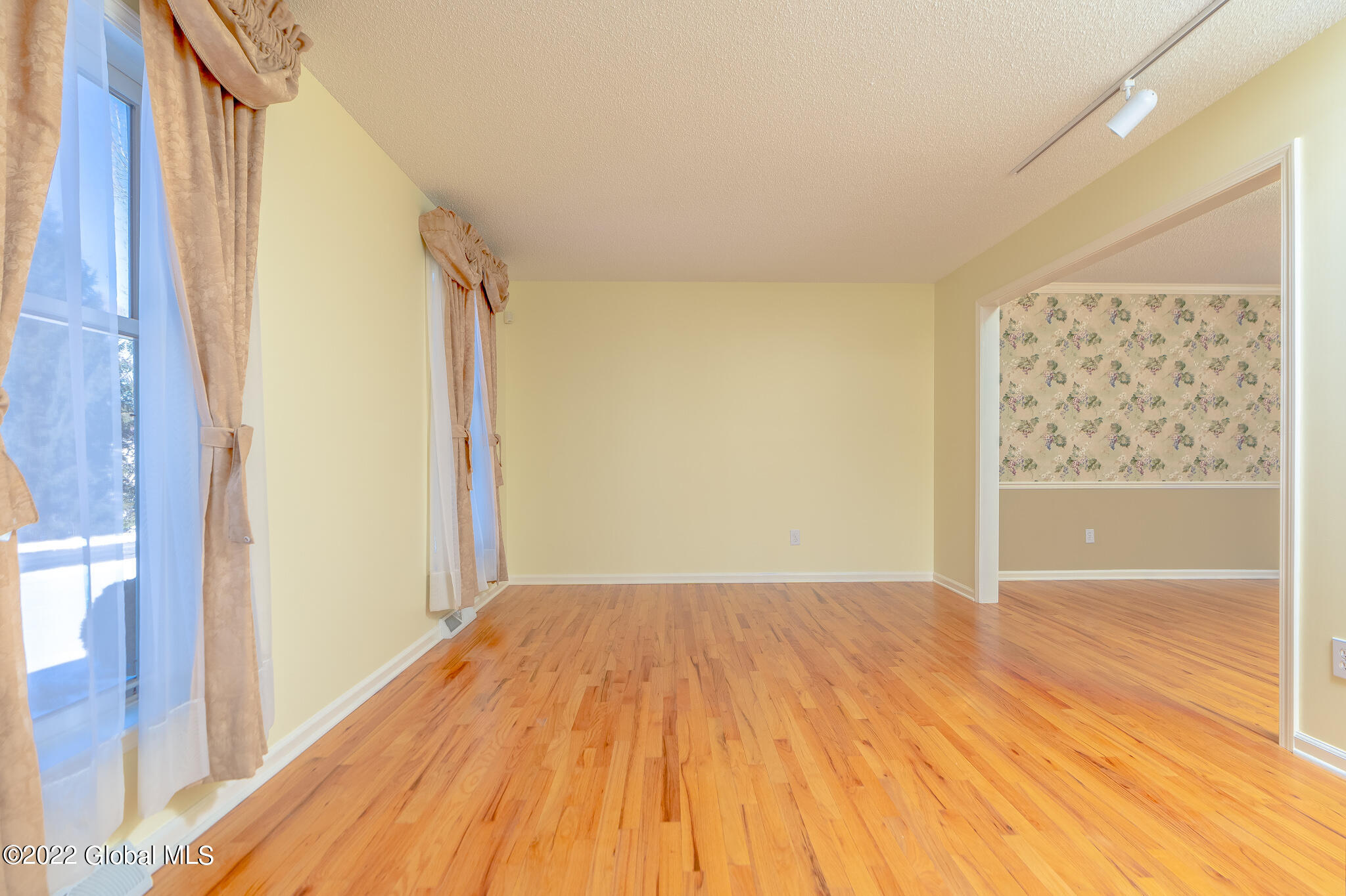 14 Windham Hill Road Bethlehem, NY 12077 - Photo 5 of 42 487C76F3-F69E-48ED-AF05-DECDF1539FEE