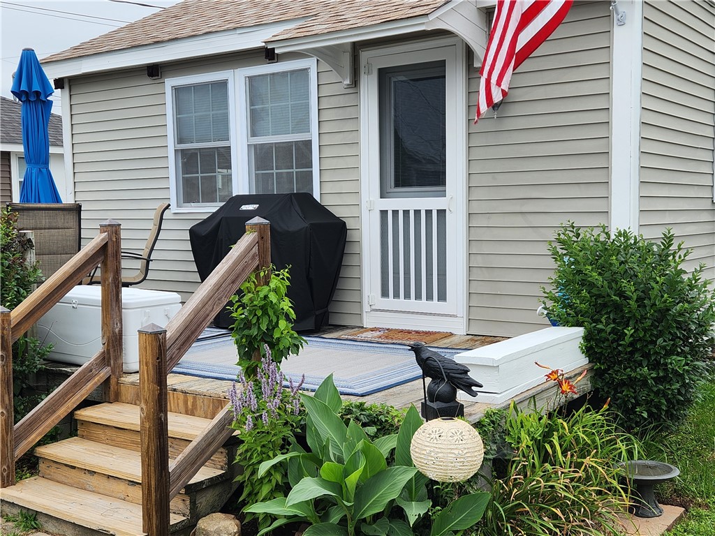 240 Cards Pond Road South Kingstown, RI 02879 - Photo 1 of 14