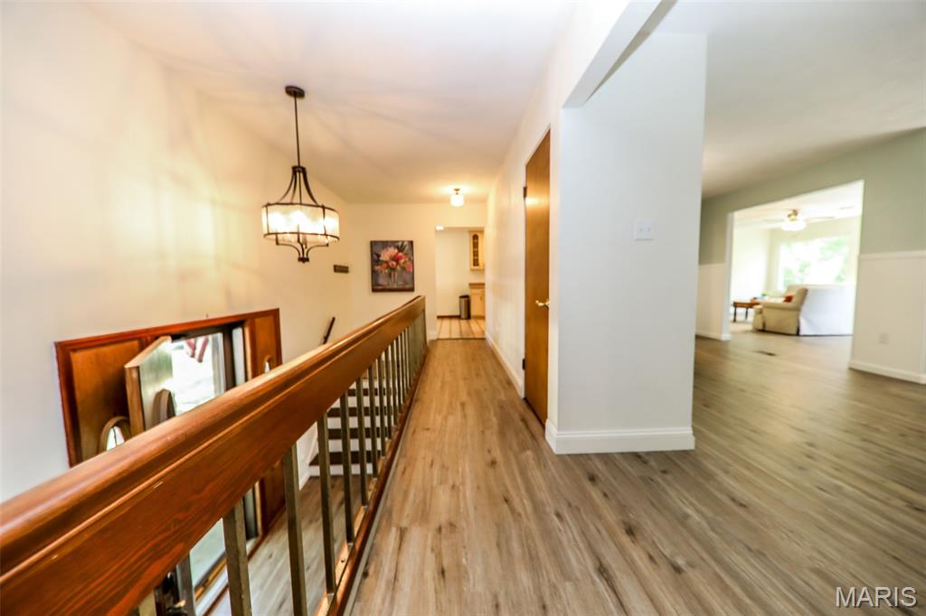 204 Bittersweet Lane Belleville, IL 62221 - Photo 2 of 43 Gallery Image 2