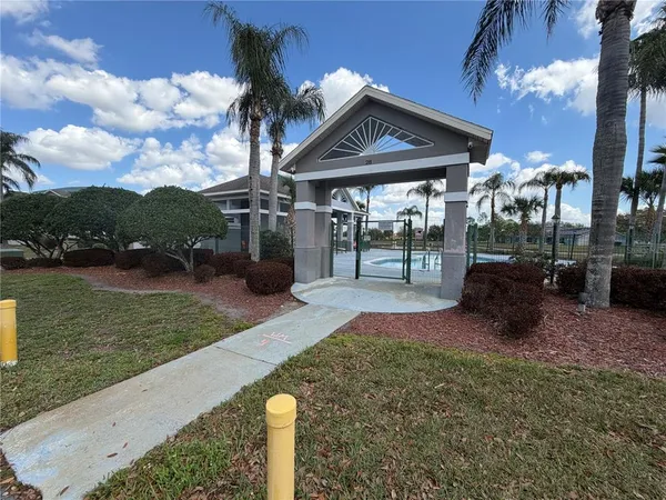 $2,550 | 13112 Meadowfield Drive, Orlando, FL 32824