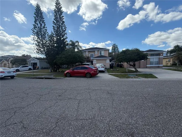 $2,550 | 13112 Meadowfield Drive, Orlando, FL 32824