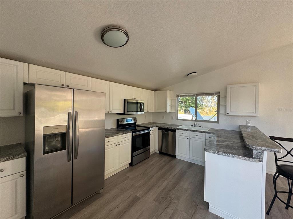 7370 Southwest Collins Street Arcadia, FL 34269 - Photo 3 of 18