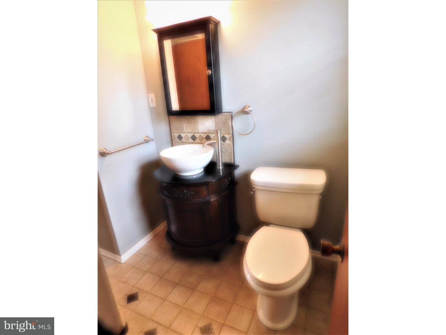 235 Willers Road Upper Chichester, PA 19014 - Photo 11 of 25 Gallery Image 11