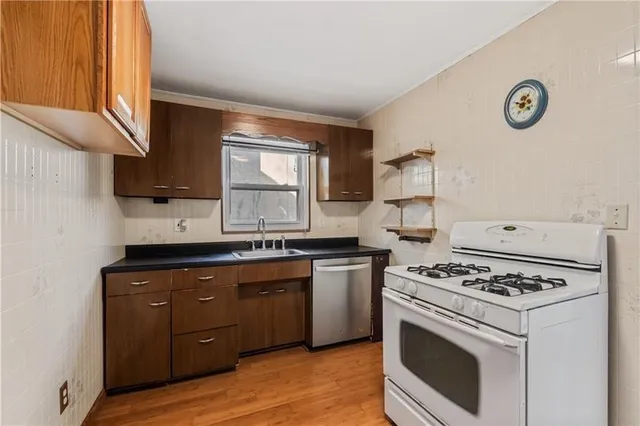 $157,000 | 149 Fairfax Road, Pittsburgh, PA 15221