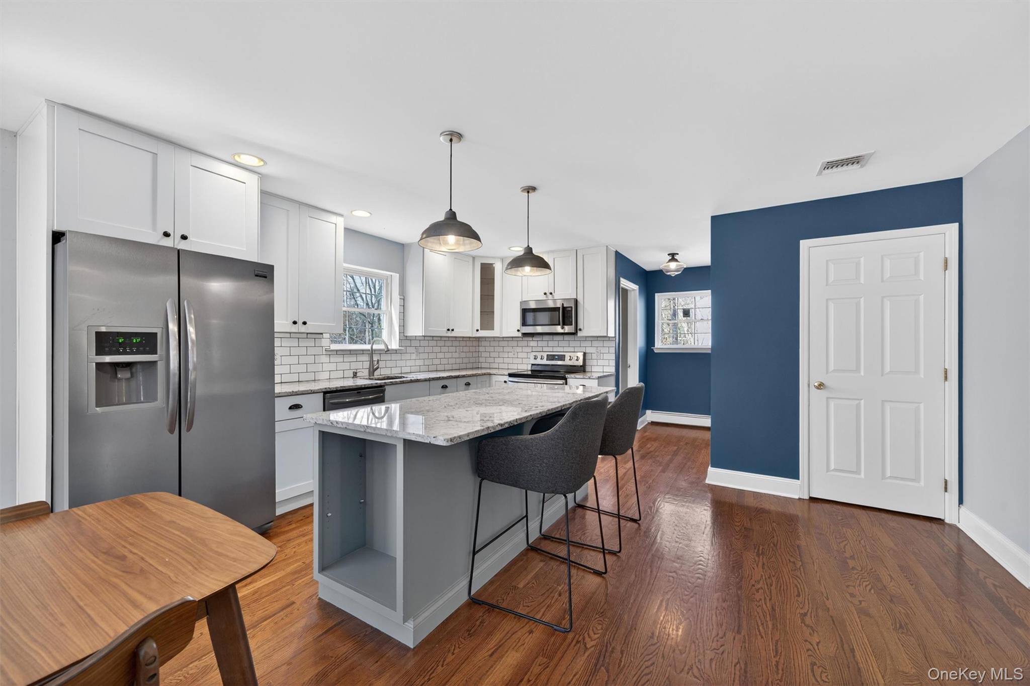 319 Bellvale Lakes Road Warwick, NY 10990 - Photo 5 of 32