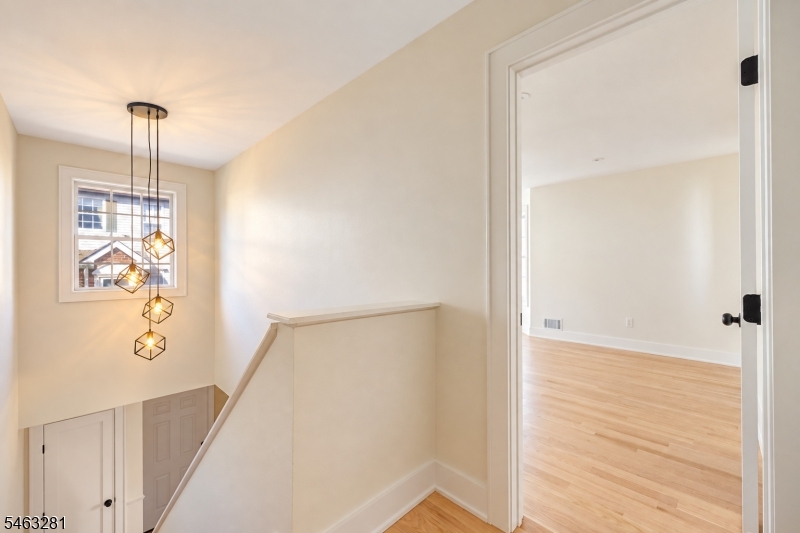 2001 Appleton Way, Unit 2001 Whippany, NJ 07981 - Photo 5 of 20 Gallery Image 5