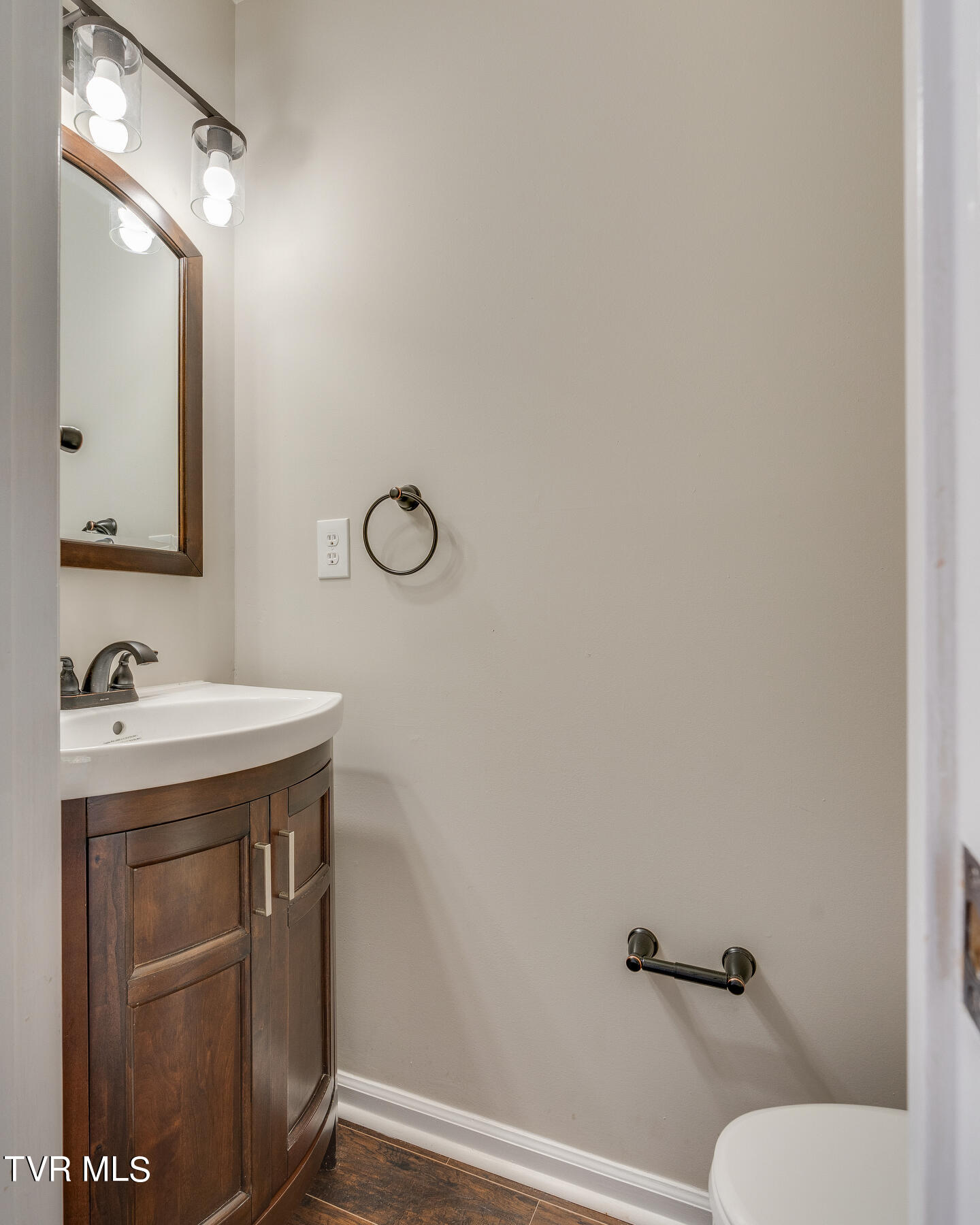 518 Mitchell Road Kingsport, TN 37663 - Photo 17 of 48 017
