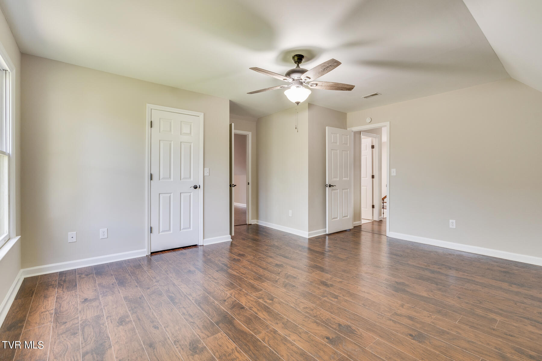 518 Mitchell Road Kingsport, TN 37663 - Photo 26 of 48 026