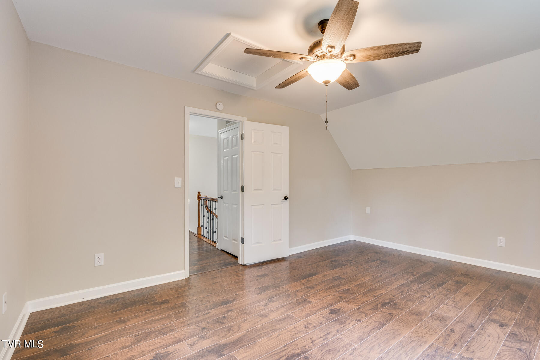 518 Mitchell Road Kingsport, TN 37663 - Photo 31 of 48 031