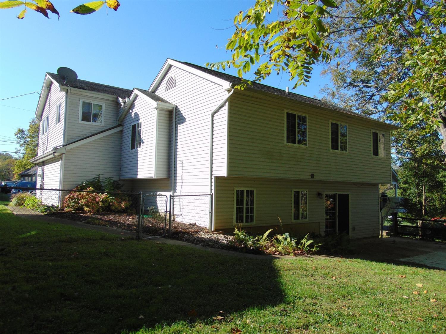 6950 Ragland Road Newtown, OH 45244 - Photo 2 of 35