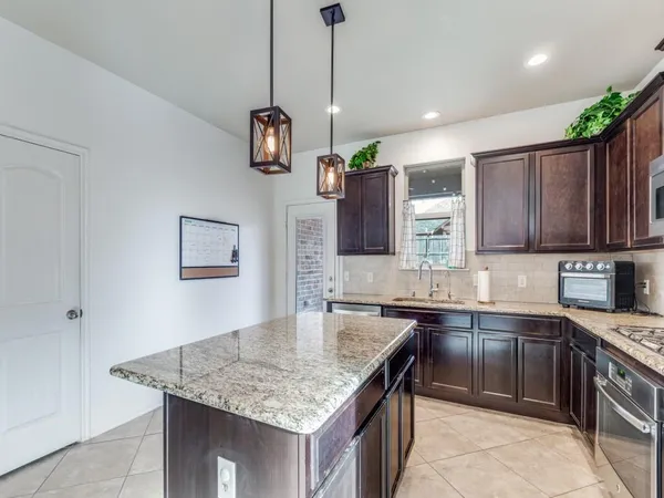 $445,999 | 10108 Bridgewater Drive, McKinney, TX 75072