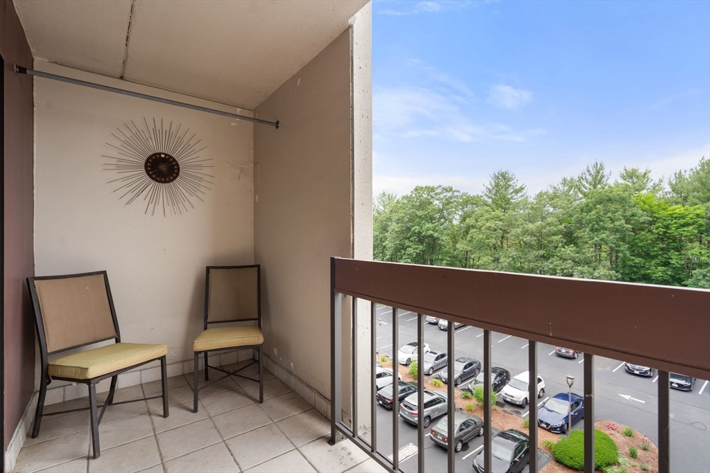1550 Worcester Road, Unit 422 Framingham, MA 01702 - Photo 19 of 27 Gallery Image 19