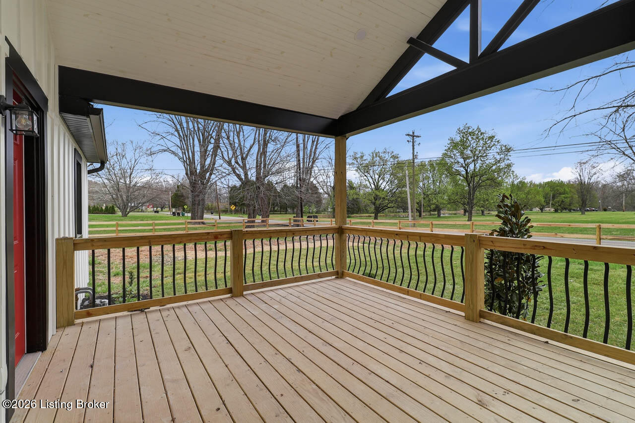 2587 West Blue Lick Road Shepherdsville, KY 40165 - Photo 4 of 46 2587 W Blue Lick Rd - 8