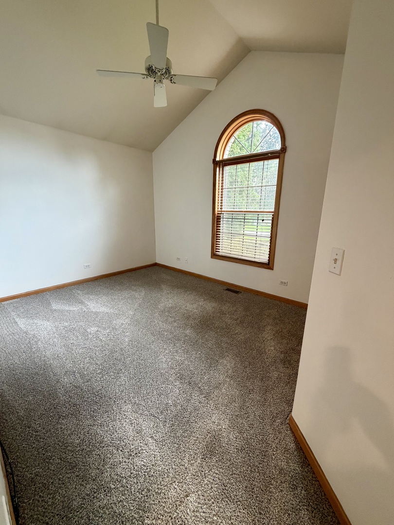 5024 Spring Road McHenry, IL 60050 - Photo 15 of 24 Gallery Image 15