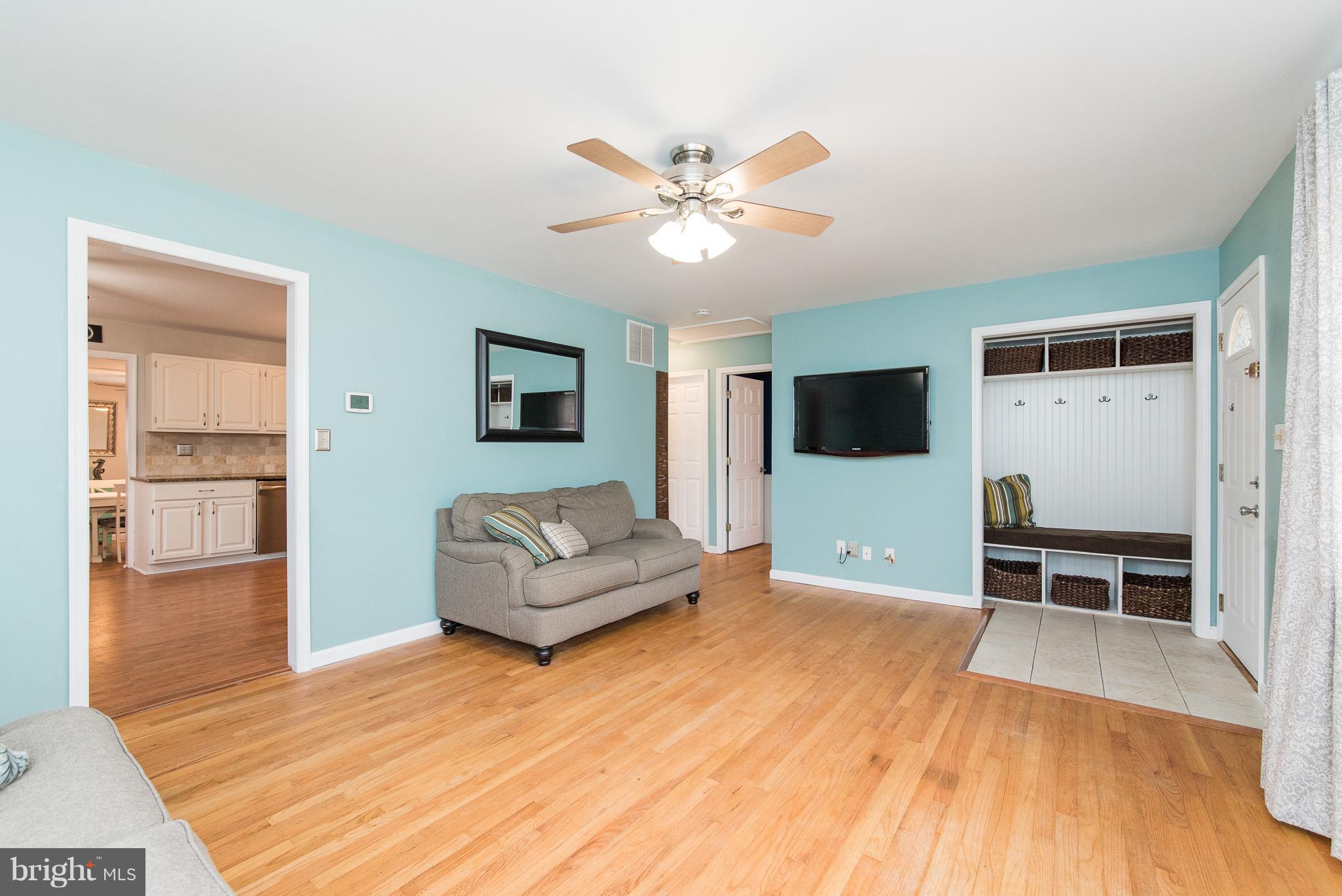 2821 Harford Road Fallston, MD 21047 - Photo 3 of 30 Living Room