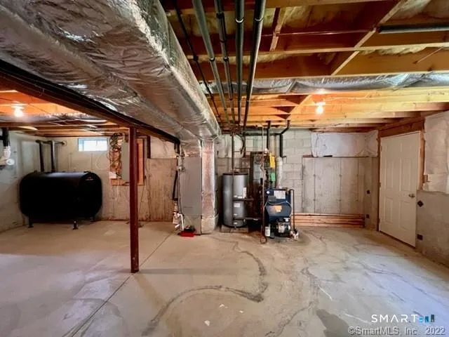 $3,600 | 242 Upper Pattagansett Road, East Lyme, CT 06333