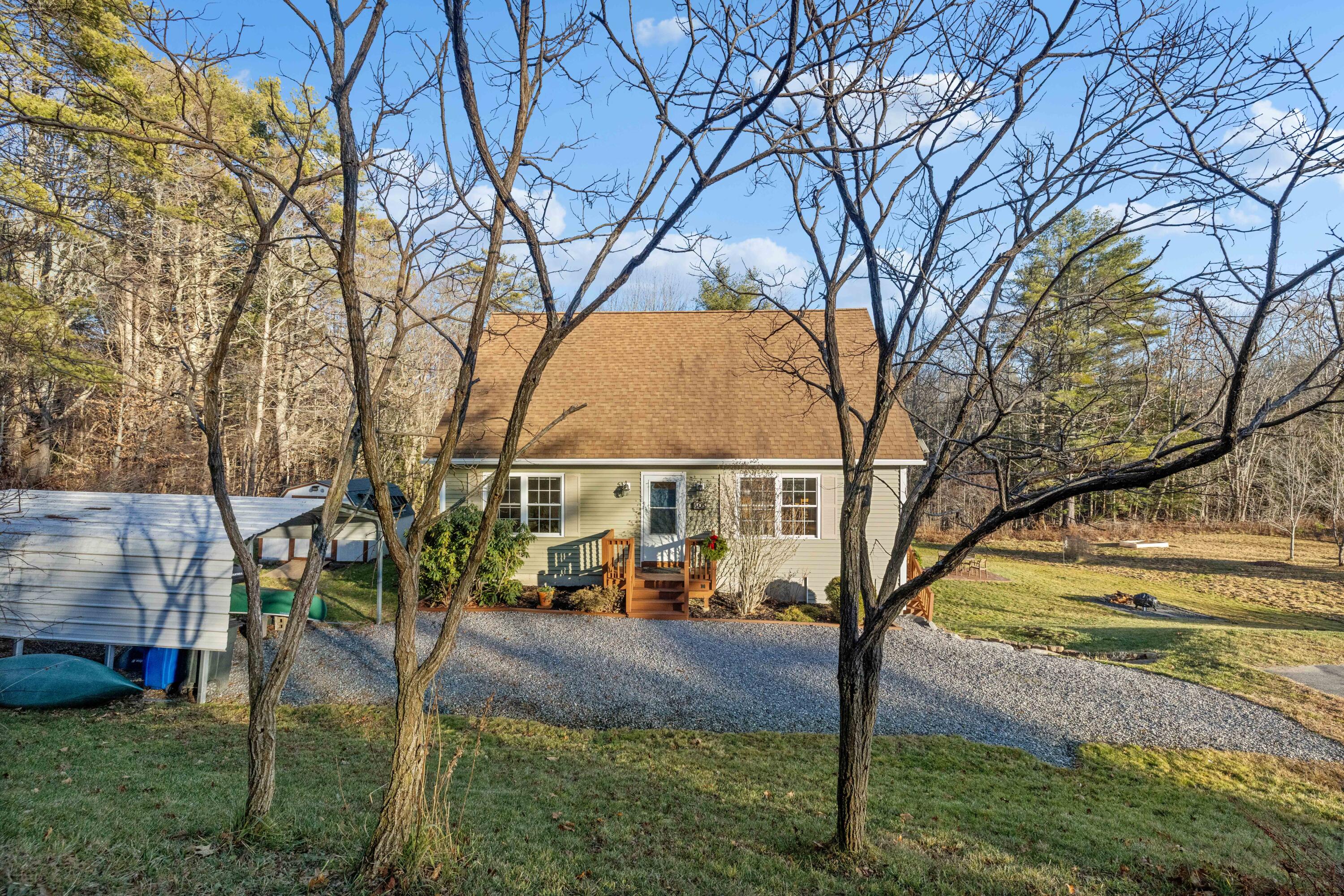 405 Meadow Road Woolwich, ME 04579 - Photo 2 of 34 2