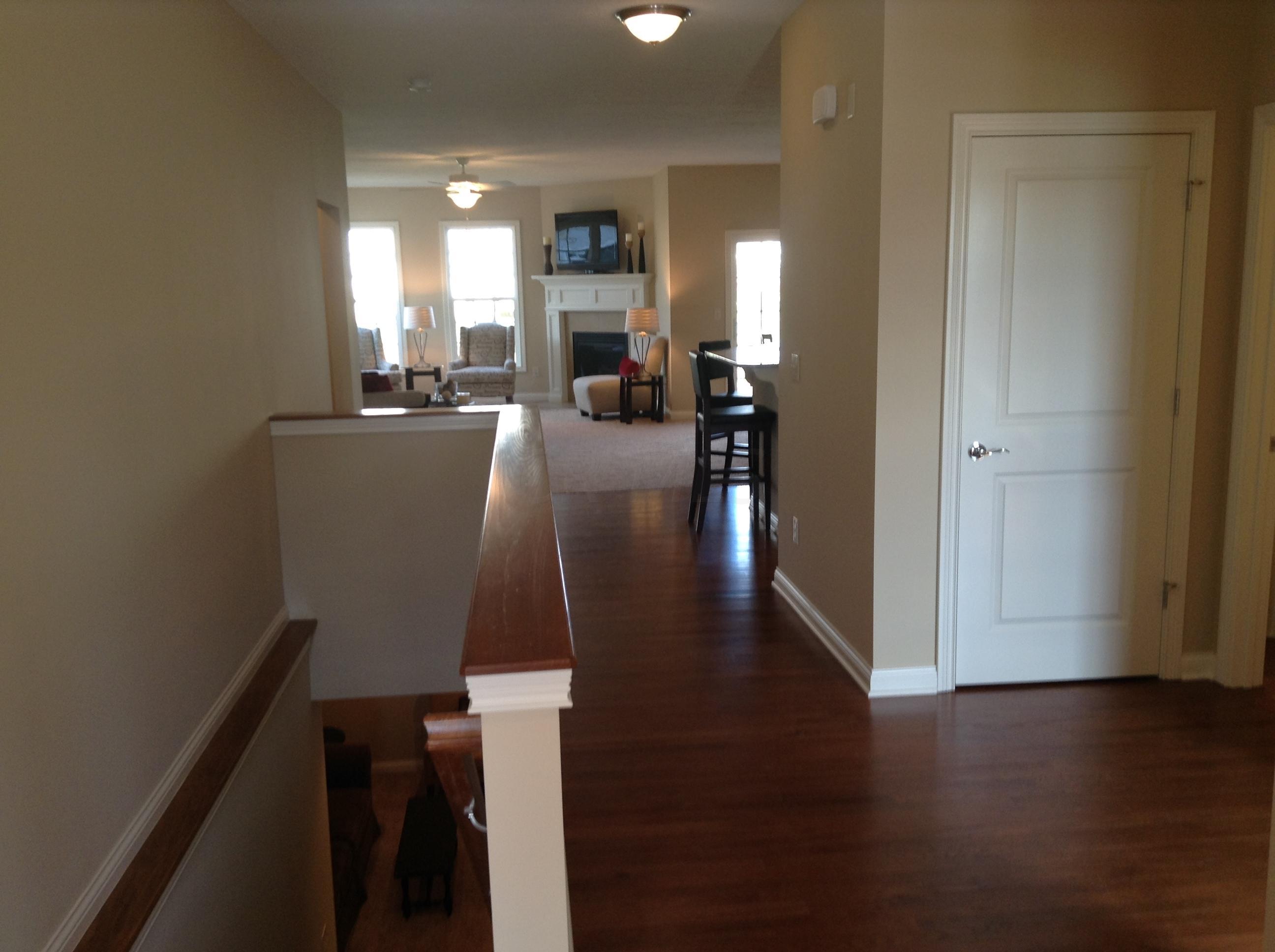 6162 Ray's Way Hilliard, OH 43026 - Photo 2 of 9