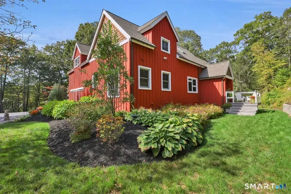 $799,900 | 84 Hollister Drive, Avon, CT 06001