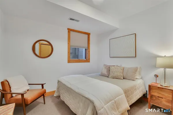 $799,900 | 84 Hollister Drive, Avon, CT 06001