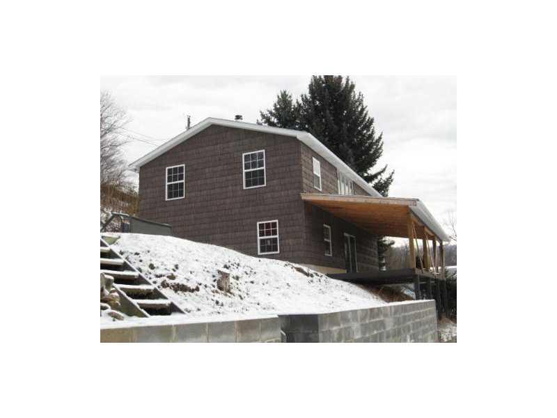 2596 Lakeview Road Confluence, PA 15424 - Photo 1 of 1 Exterior Front.