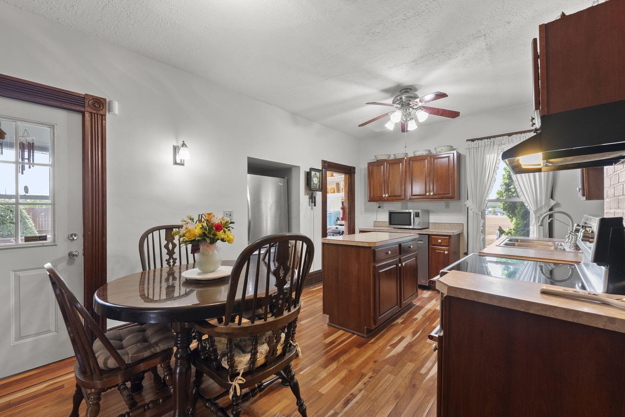 1263 Amity Road Galloway, OH 43119 - Photo 9 of 62