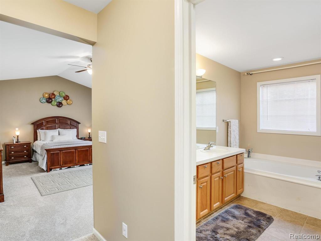 1861 Beaver Creek Drive Rochester, MI 48307 - Photo 27 of 46