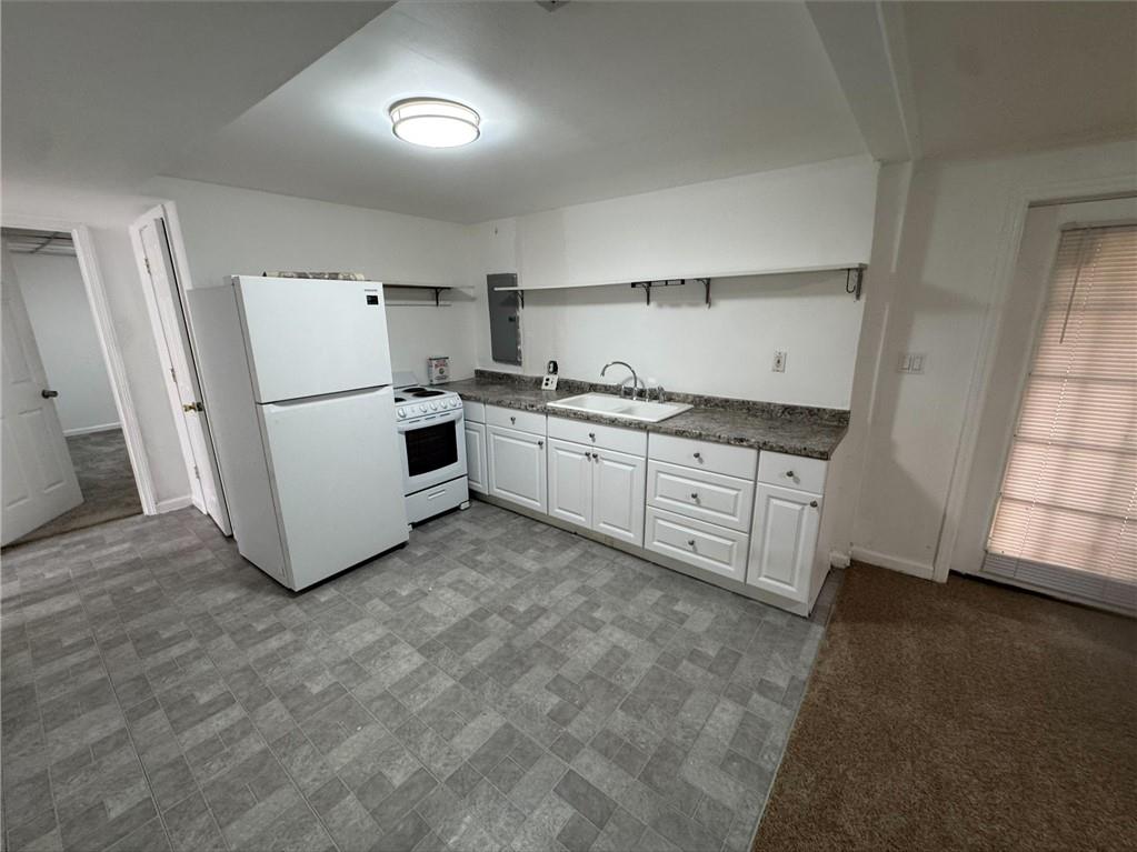 956 Slash Pine Road, Unit 2 Forest Park, GA 30297 - Photo 3 of 8