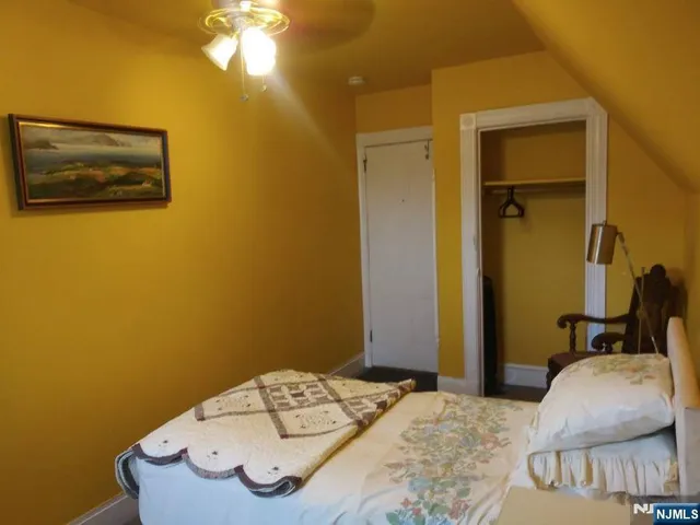 $1,895,000 | 17 48th Street, Weehawken, NJ 07086