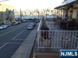 $1,895,000 | 17 48th Street, Weehawken, NJ 07086