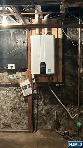 $1,895,000 | 17 48th Street, Weehawken, NJ 07086