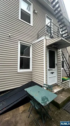 $1,895,000 | 17 48th Street, Weehawken, NJ 07086