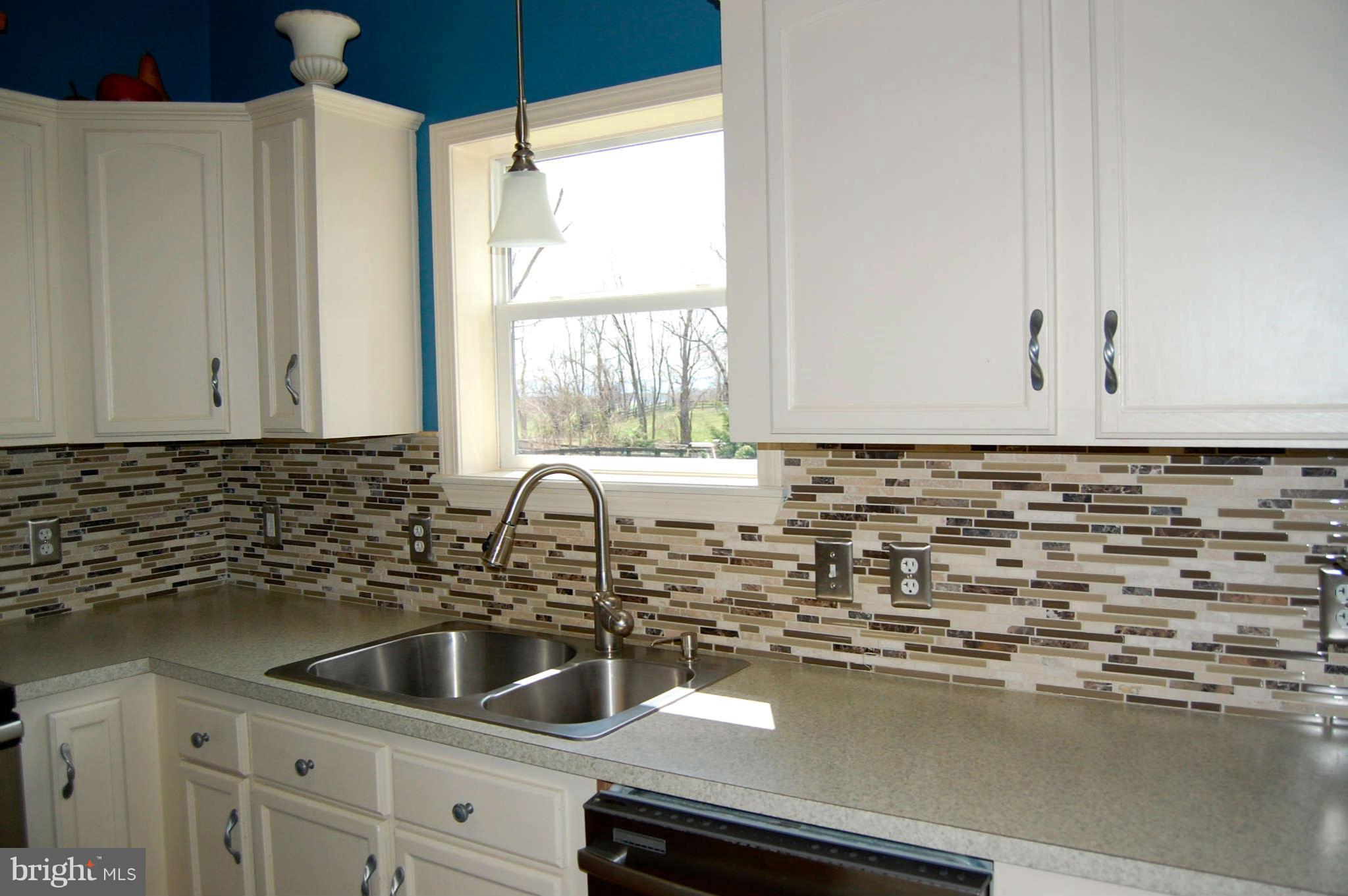 407 Stringtown Road Berryville, VA 22611 - Photo 8 of 30