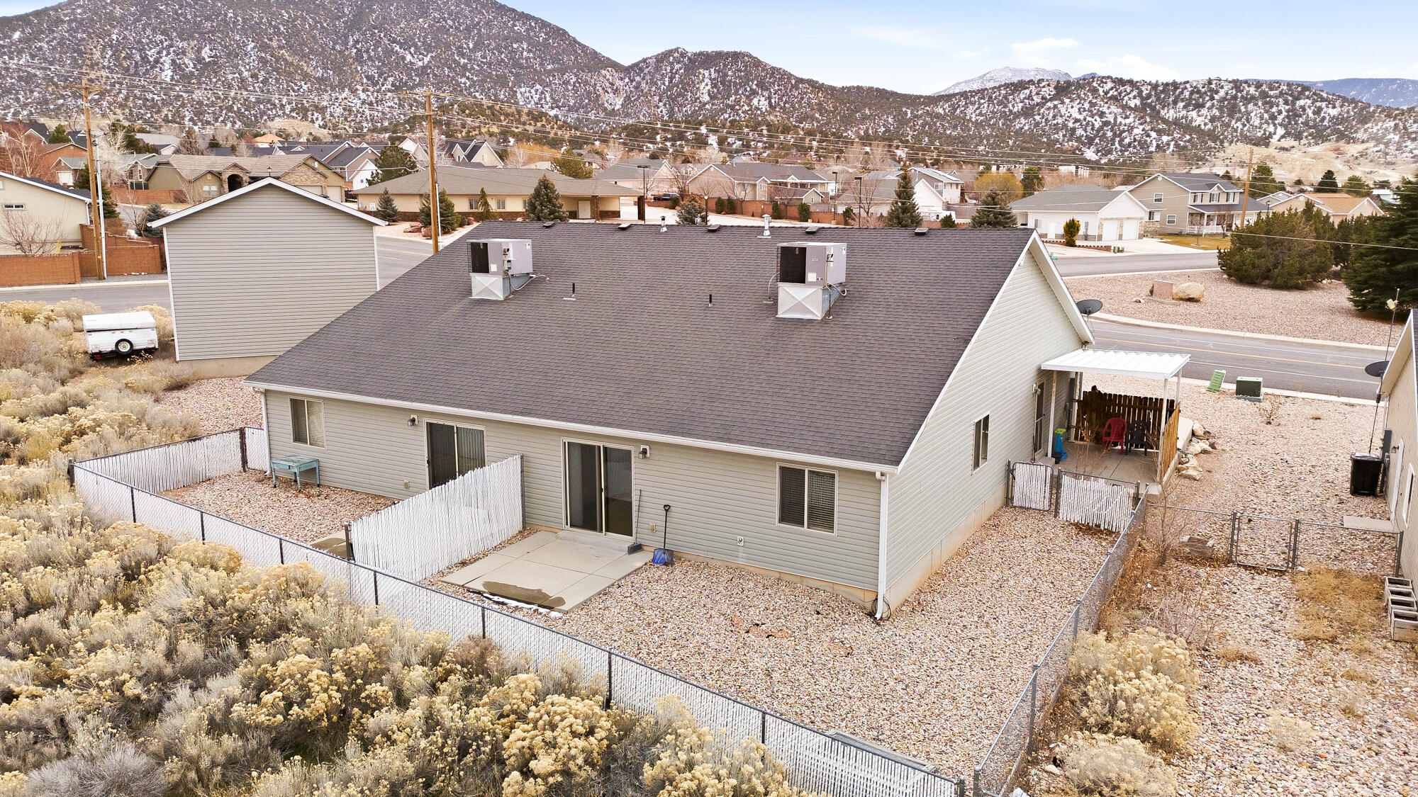 577-593 East Nichols Canyon Road, Unit 577579 & 591593 RV GARAGE Cedar City, UT 84721 - Photo 75 of 102 This unit features a fully fenced backyard and uncovered rear patio.