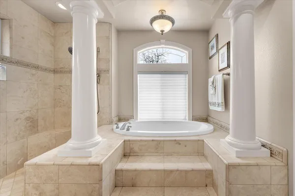 $937,000 | 19549 San Vincente Drive, Redding, CA 96003