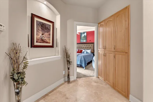 $937,000 | 19549 San Vincente Drive, Redding, CA 96003