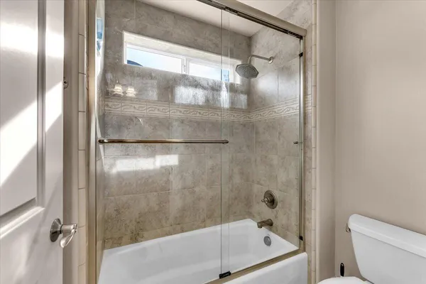 $937,000 | 19549 San Vincente Drive, Redding, CA 96003