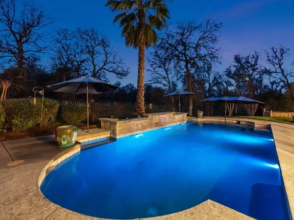$937,000 | 19549 San Vincente Drive, Redding, CA 96003