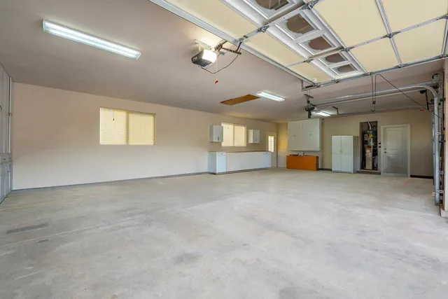 $947,000 | 19549 San Vincente Drive, Redding, CA 96003