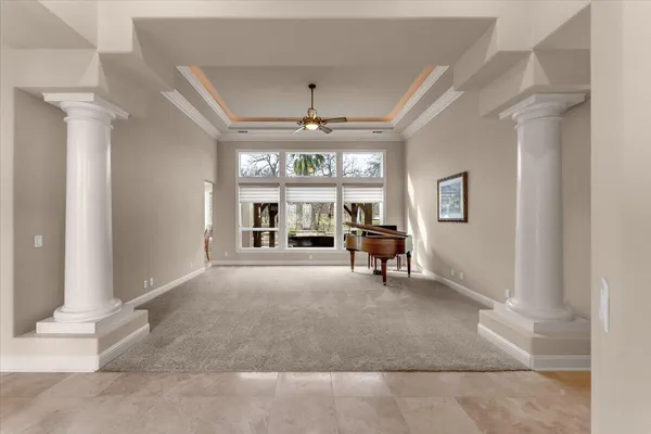 $937,000 | 19549 San Vincente Drive, Redding, CA 96003