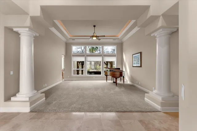 $947,000 | 19549 San Vincente Drive, Redding, CA 96003