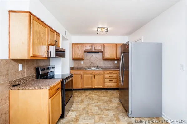 $219,999 | 203 Bates Drive, Charlestown, IN 47111