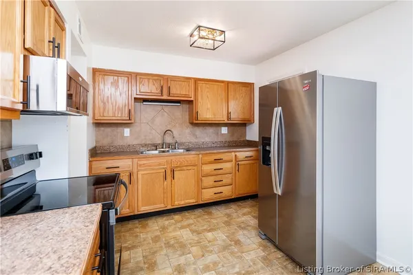 $219,999 | 203 Bates Drive, Charlestown, IN 47111