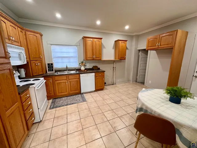 $157,000 | 2026 North Kansas Avenue, Topeka, KS 66608