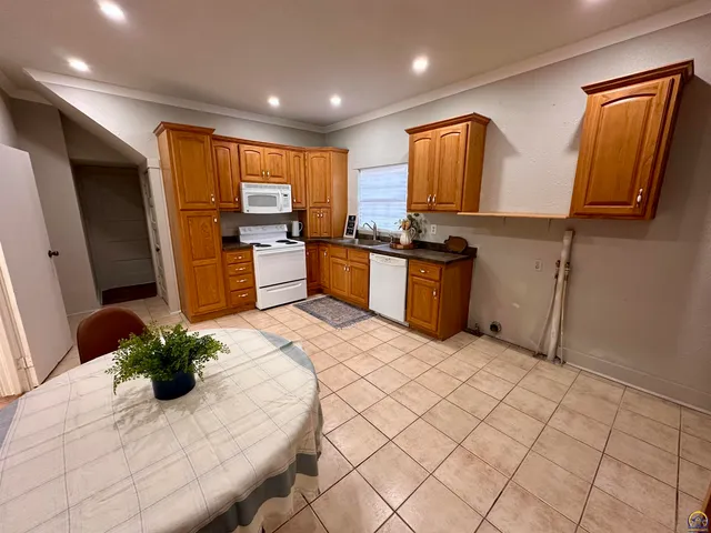 $157,000 | 2026 North Kansas Avenue, Topeka, KS 66608