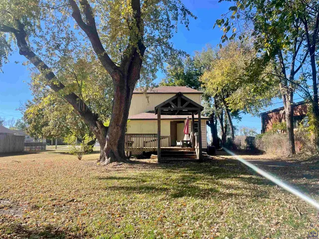 $157,000 | 2026 North Kansas Avenue, Topeka, KS 66608